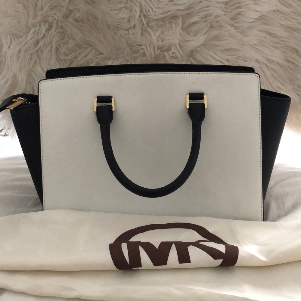 Michael Kors SELMA - Picture 2 of 3